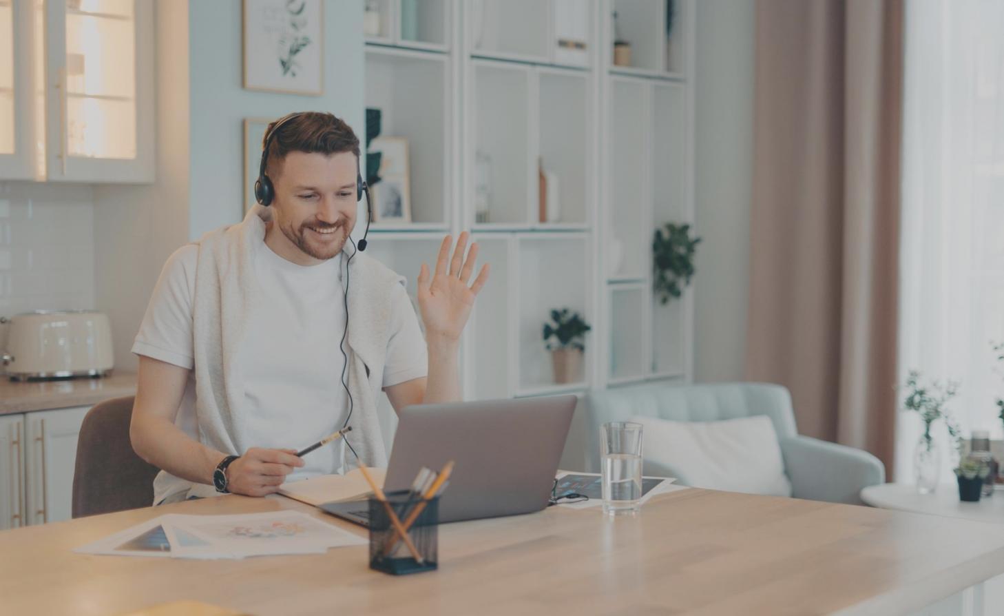 Analisis grafik volatilitas pasar keuangan dengan berbagai indikator teknis